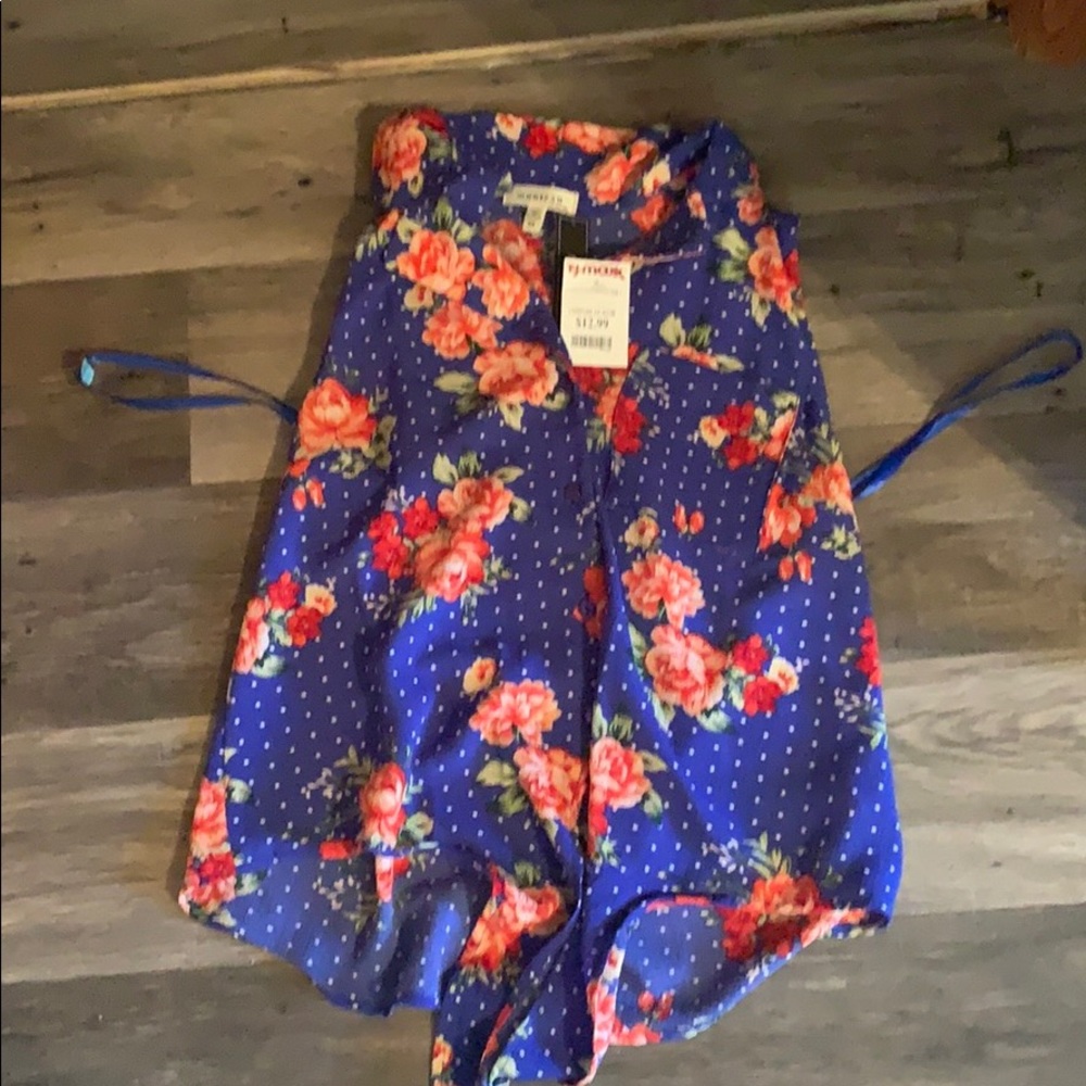 Tie pattern blouse